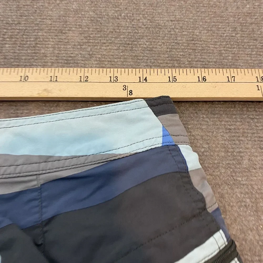 Patagonia Trunks Board Short Mens Size 29 Beach Blue Striped Swim Logo Wavefarer